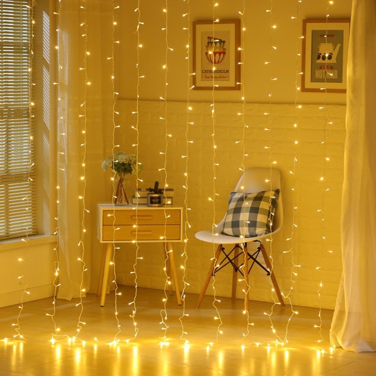 TrdStore® 8 Fonksiyonlu 200 Led 10 Saçak Şerit Led 2x2 Perde İp Led (Gün Işığı)