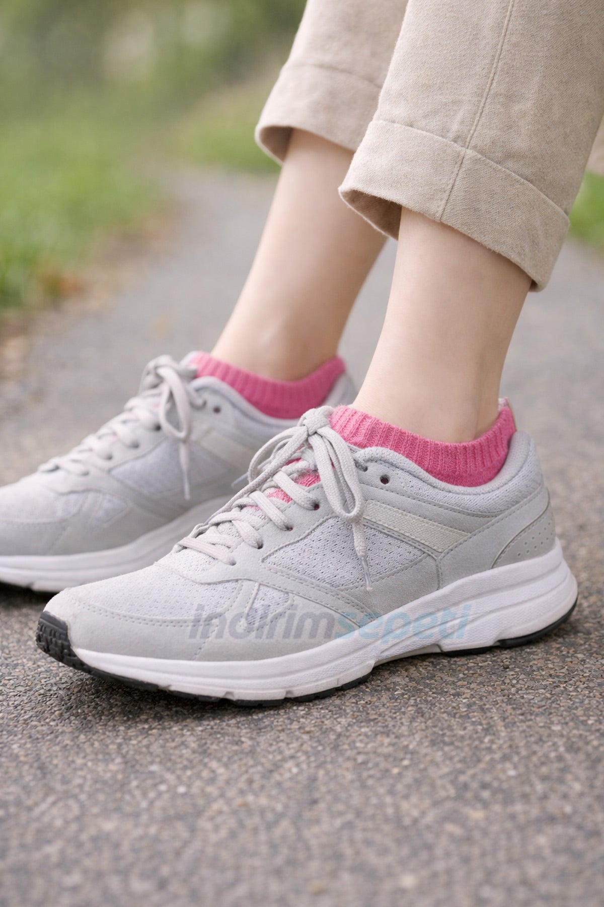 Görsel alternatif metni