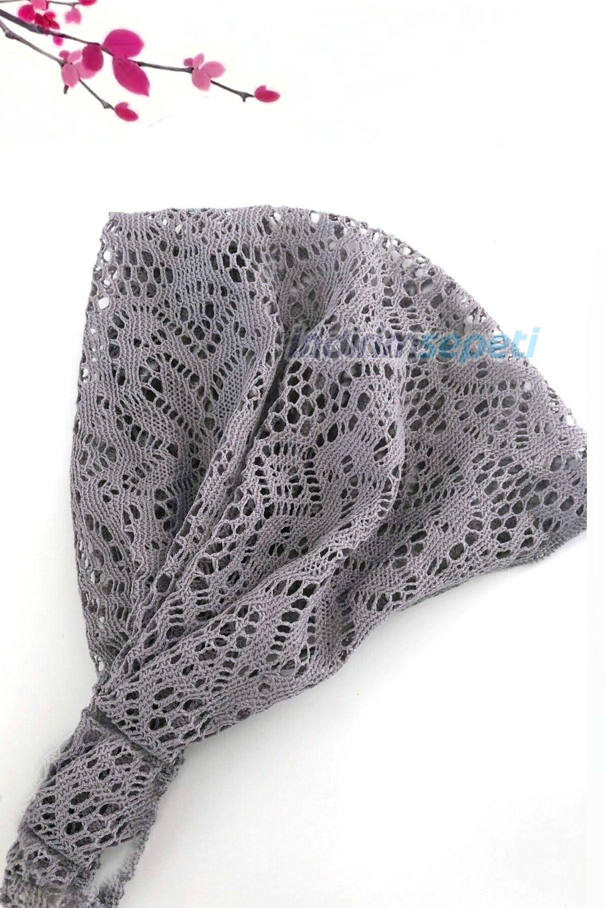 Görsel alternatif metni