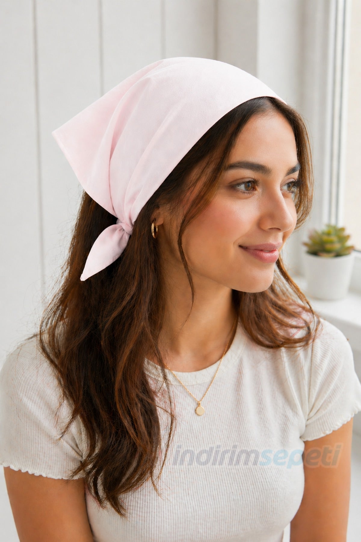 Bebe Pembe Pamuklu Bandana 54x58 cm – Fular– Yazlık İnce Pamuklu Kumaş | Unisex Saç & Boyun Fular | Plaj, Gezi & Festival - indirimsepeti