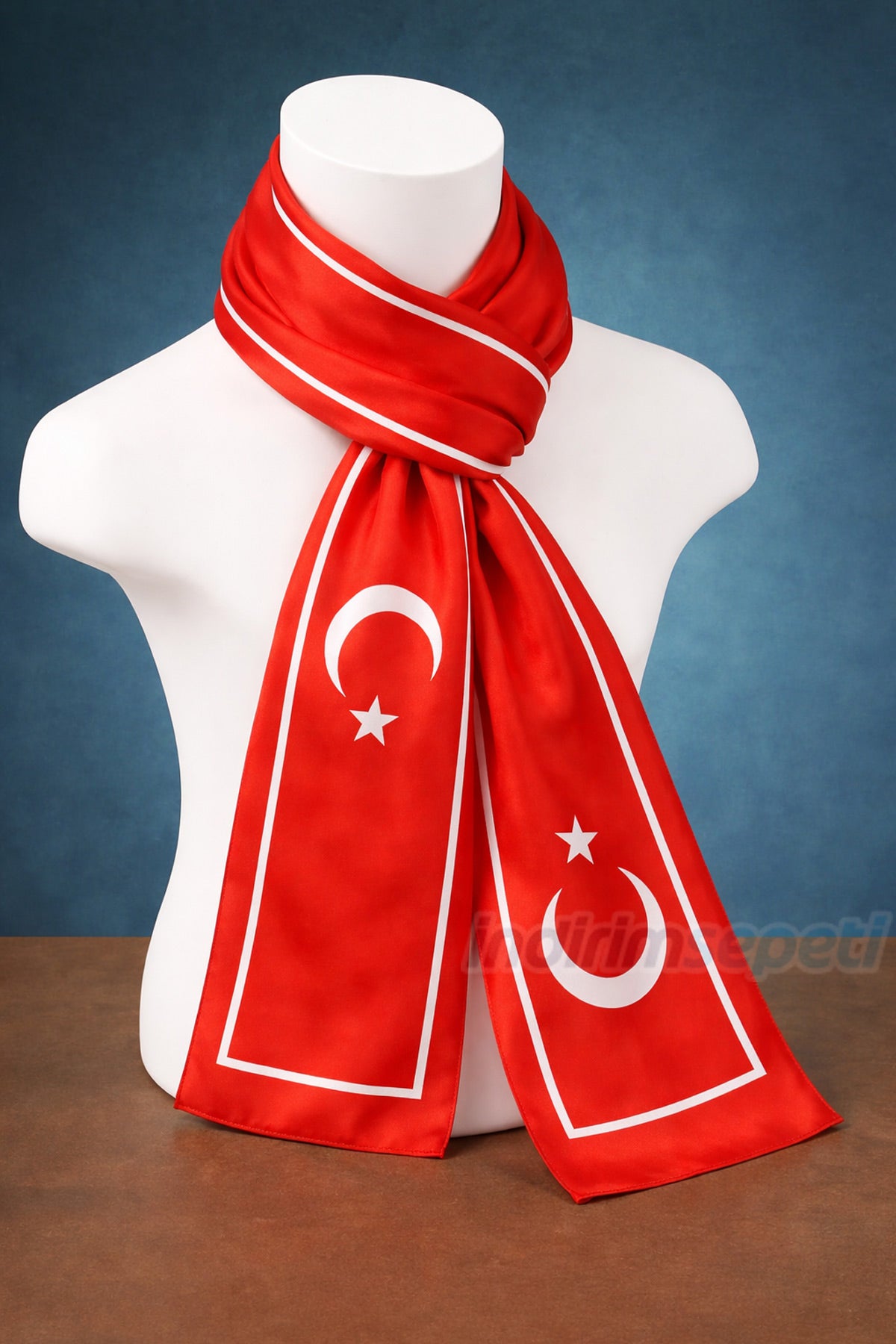 Ay Yıldızlı Desen Premium Saten Fular – 30x130 cm | Resmi Organizasyon Kurumsal Tören Stil - indirimsepeti