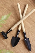 3'lü Metal Bahçe Seti Tırmık Çapa Kürek Mini Bahçe Seti Şık Tasarım Saksı Bakım Seti - Indirimsepeti