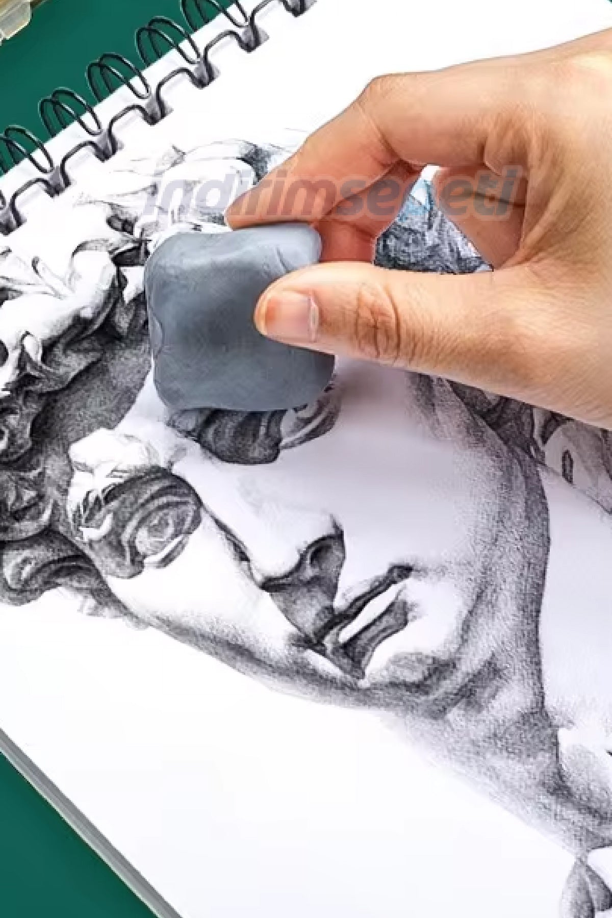 Görsel alternatif metni