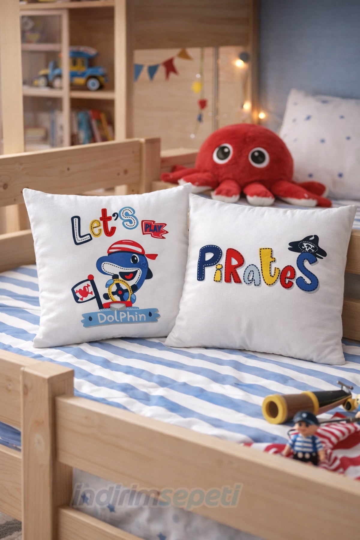 Çocuk Yastık Kılıfı 2’li Set – Korsan Temalı Pamuklu Yastık Kılıfı | 47x36 cm | Ön & Arka Yüz Farklı Desen