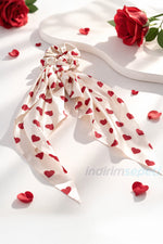 Saten Simit Lastik Toka – Uzun Fiyonklu Şık Saç Tokası | Desenli & Günlük Kullanım Karışık Model 1 Adet