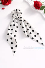 Saten Simit Lastik Toka – Uzun Fiyonklu Şık Saç Tokası | Desenli & Günlük Kullanım Karışık Model 1 Adet