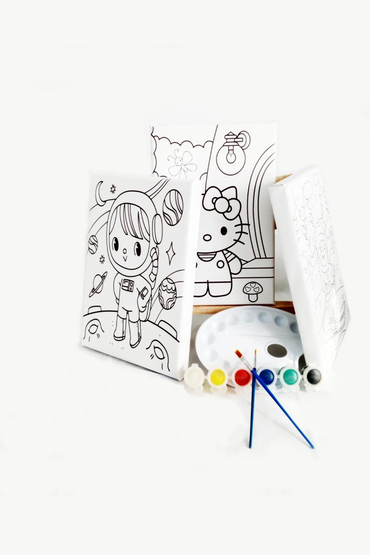 3'lü Çocuk Ressam Seti - 3 Ad. 20 x 20 cm Ön çizimli Tuval, 2 Ad. Fırça, Palet, Boya ve Şövale - Indirimsepeti