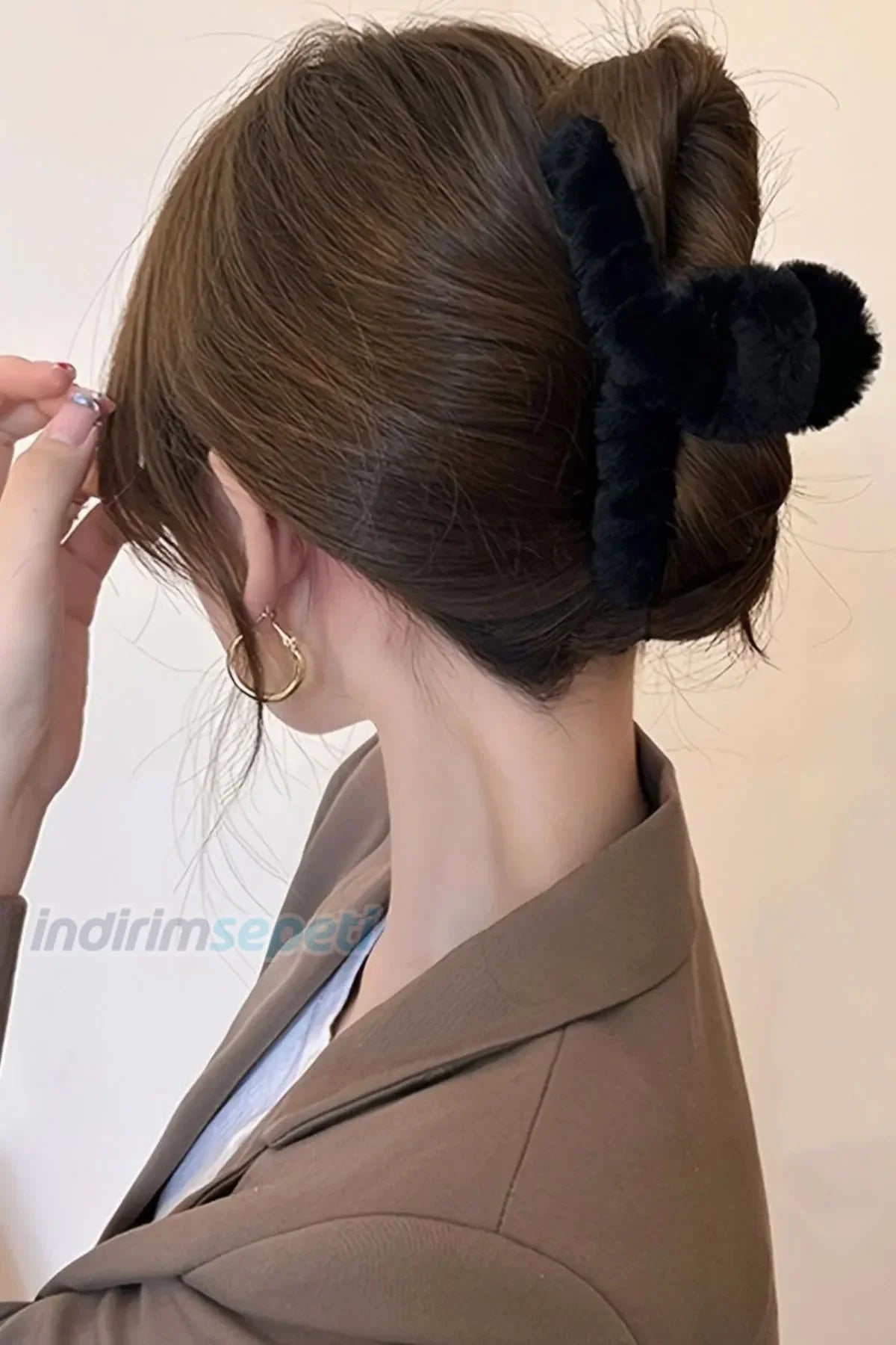 Kadın Pelüş XL Mandal Toka Tüylü Karışık Renk - Indirimsepeti