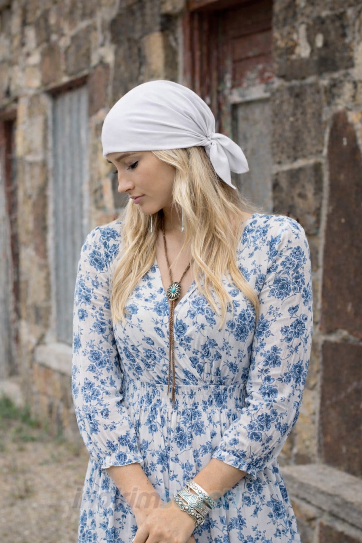 Görsel alternatif metni