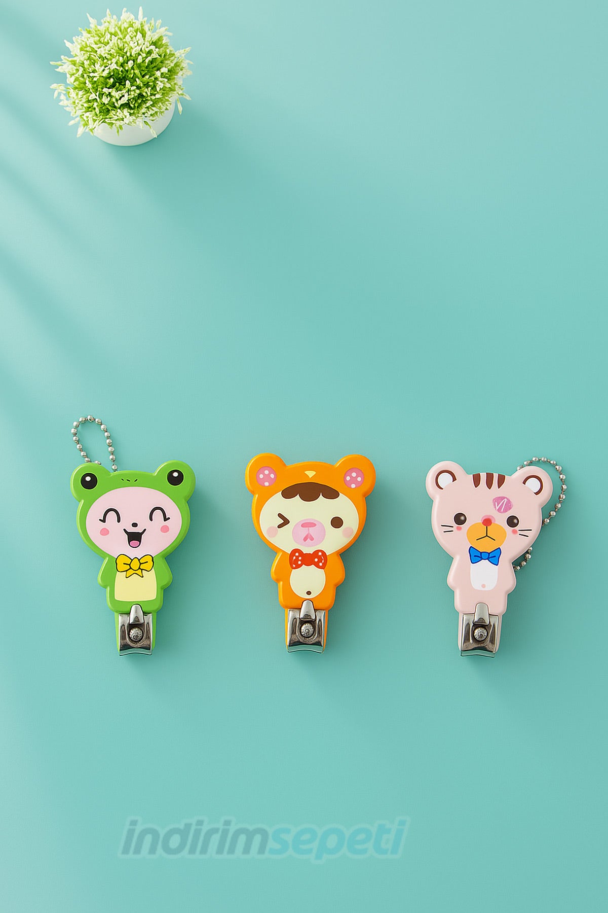 Renkli ve Şirin Çocuk Tırnak Makası – Karakter Seçenekli, Güvenli Kesim