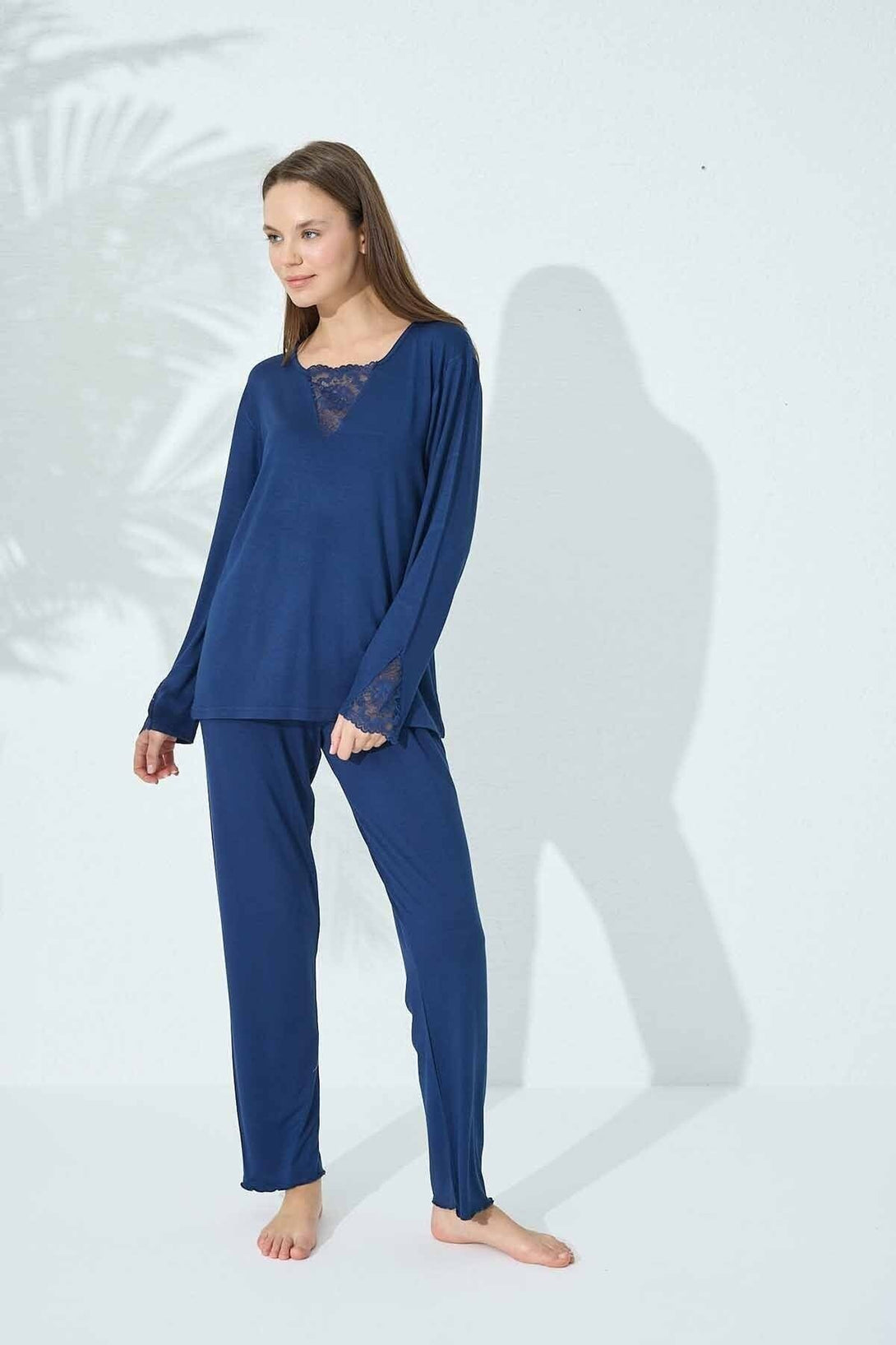 Pijama Takımı Lacivert Dantelli Detaylı Viskon Uzun Kollu