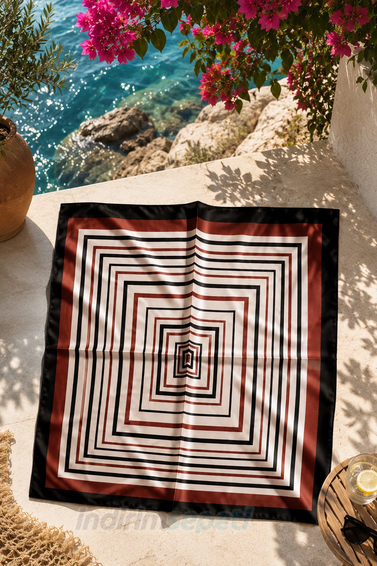 Geometrik Çizgi Desenli Saten Bandana Fular Siyah Kiremit Renk 50x50 cm Yaz Kombini