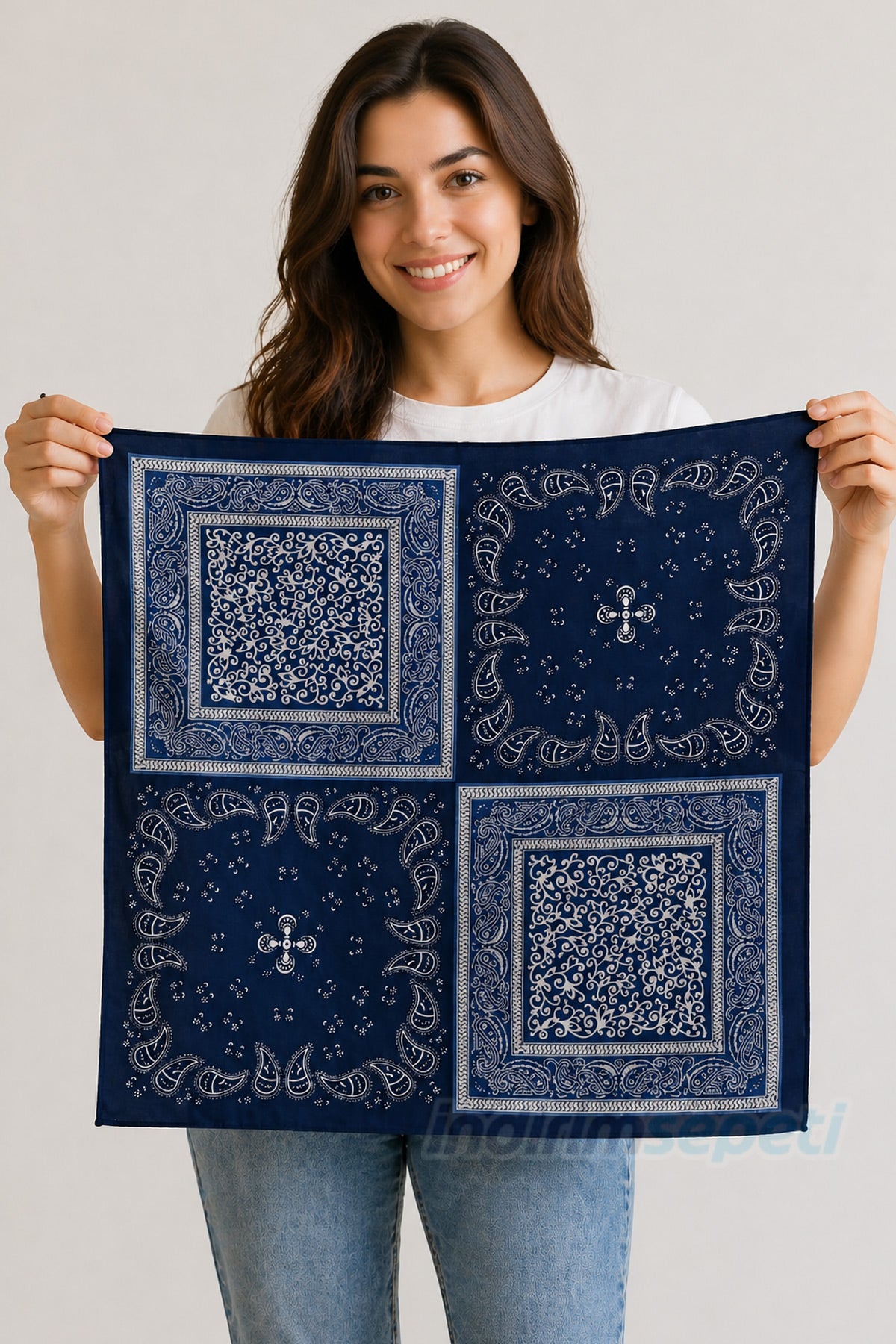4 Farklı Desenli Pamuklu Bandana Fular 51x51 cm – Unisex Yumuşak Kumaş Yazlık Saç & Boyun Aksesuarı | Güneşli Gezi, Tur, Plaj & Festival - indirimsepeti