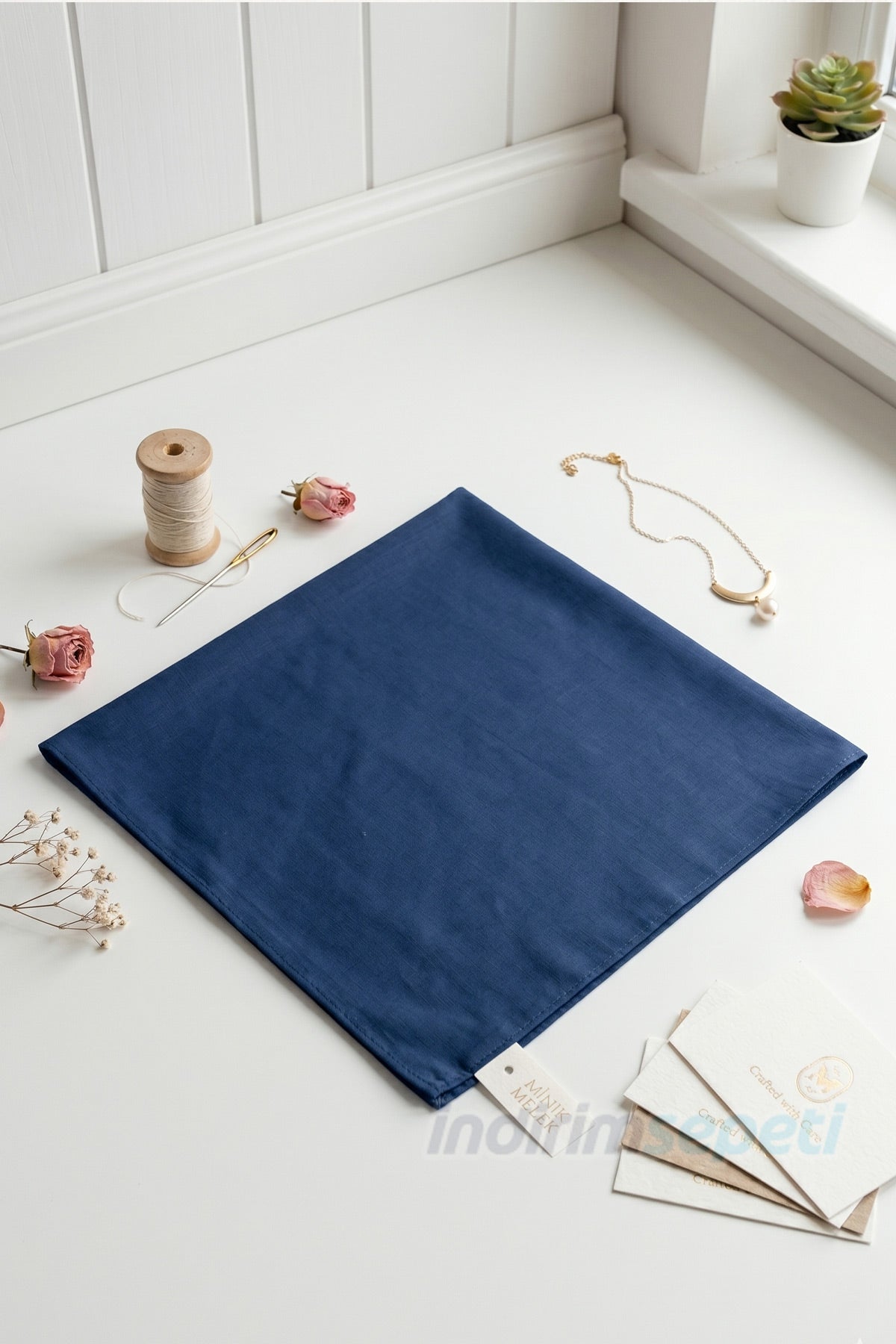 Saks Mavisi Pamuklu Bandana 54x59 cm – Özel Kumaş Özel Dikim Unisex Saç & Boyun Fular - indirimsepeti