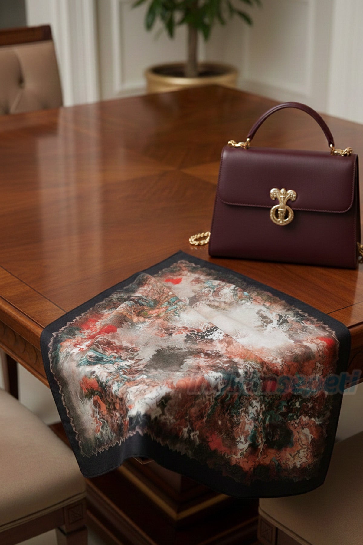 Toprak Tonlu Abstract Baskılı Modal Pamuklu Fular 50x50 cm – Boyun, Saç & Çanta Aksesuarı | Modern Sanatsal Desen