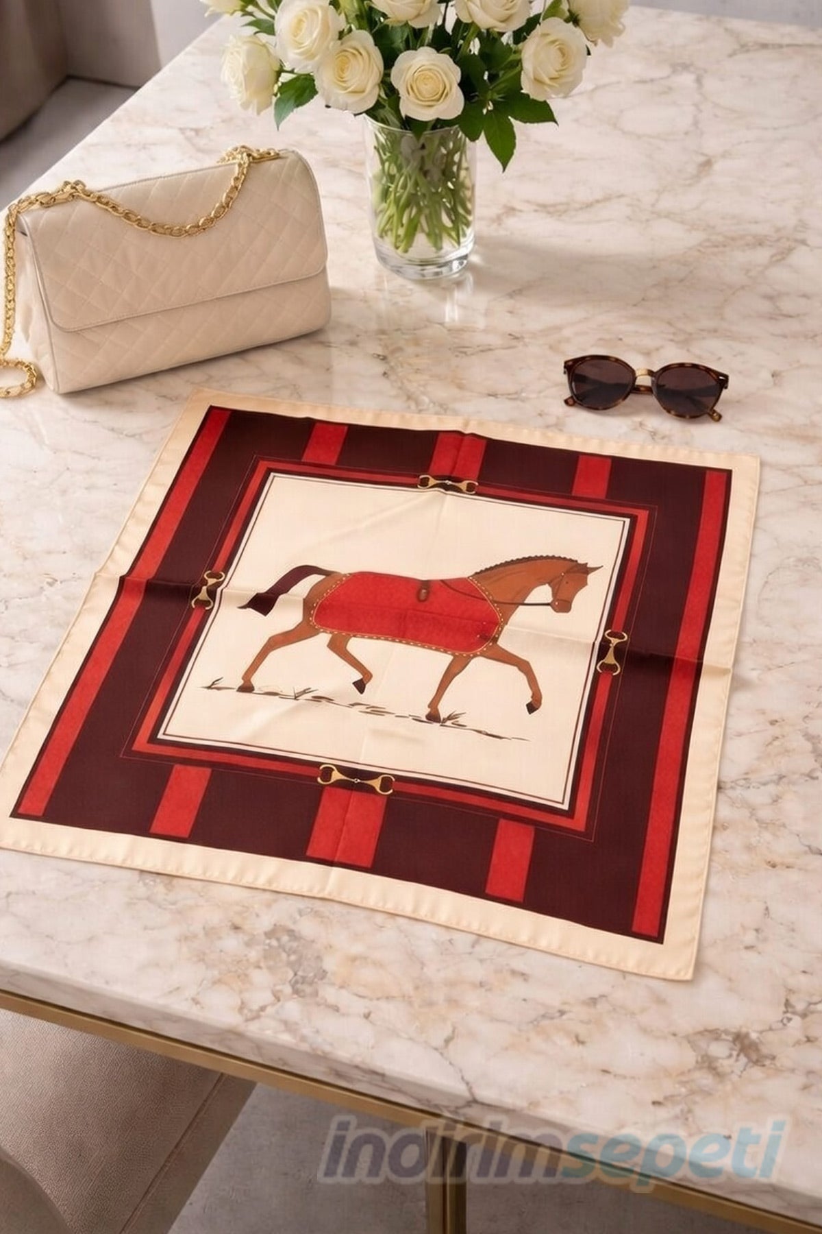 Binicilik Temalı At Figürlü Saten Kare Fular & Bandana 50x50 cm - Bordo Equestrian Stil At Motifli