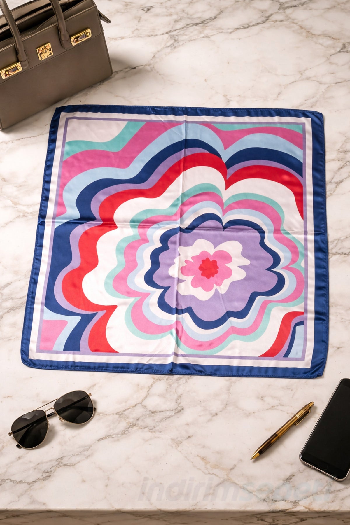 Görsel alternatif metni