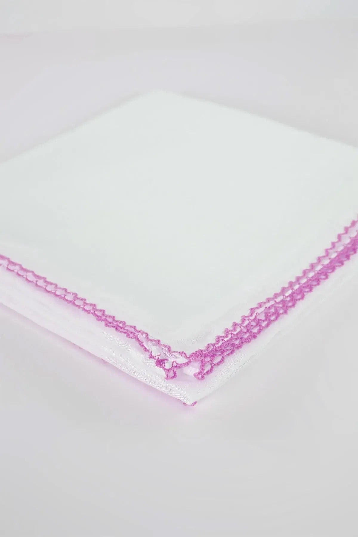 Tülbent Renkli Pamuklu Kroşeta Oyalı Iç Örtüsü 80x80 Cm Karışık Renk 1 Adet - Indirimsepeti