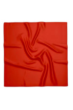Kırmızı Parlak Saten Fular 50×50 cm – Şık Bandana & Eşarp | 23 Nisan, 29 Ekim, 19 Mayıs Etkinlikleri