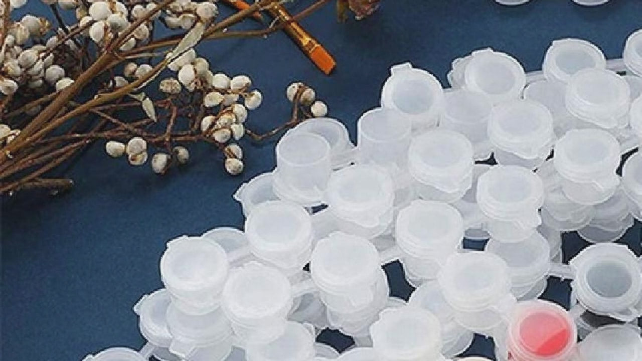 100’lü 3Ml 3cc 6 Şerit Boş Boya Kutusu Hafif  Sızdırmaz Yumuşak Kapaklı Suluboya, Akrilik ve Guaj Boya Depola için ideal