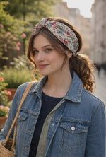 Çiçek Desenli Renkli Pamuklu Bandana Fular – Saç, Boyun ve Çanta Aksesuarı 55×55 cm