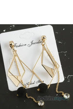 Zincir Küpe Tek Taş Baklava Figürlü Siyah Ponponlu 2'li Set 11 cm - Indirimsepeti